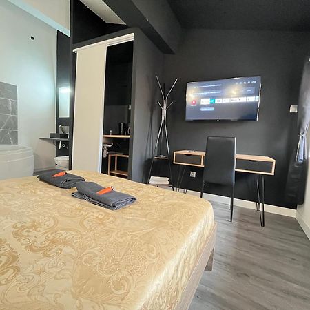 Charmant Studio Baignoire Narbonne Kültér fotó